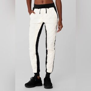 ALO Women’s Airbrush Winter Warm High-Waist Puffer Pant - Black/Ivory size XS